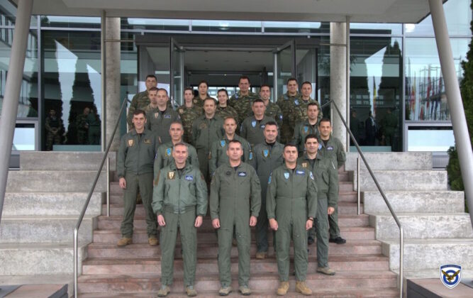 &Sigma;&upsilon;&mu;&mu;&epsilon;&tau;&omicron;&chi;ή &Epsilon;&pi;&iota;&tau;&epsilon;&lambda;ά&rho;&chi;&eta; &Gamma;&Epsilon;&Alpha; &sigma;&tau;&omicron; &Sigma;&upsilon;&mu;&pi;ό&sigma;&iota;&omicron; &Alpha;&rho;&chi;&eta;&gamma;ώ&nu; &Alpha;&epsilon;&rho;&omicron;&pi;&omicron;&rho;&iota;ώ&nu; &tau;&omicron;&upsilon; &Nu;&Alpha;&Tau;&Omicron;
